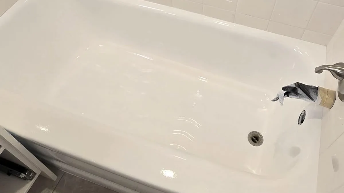 bathtub refinishing denver after