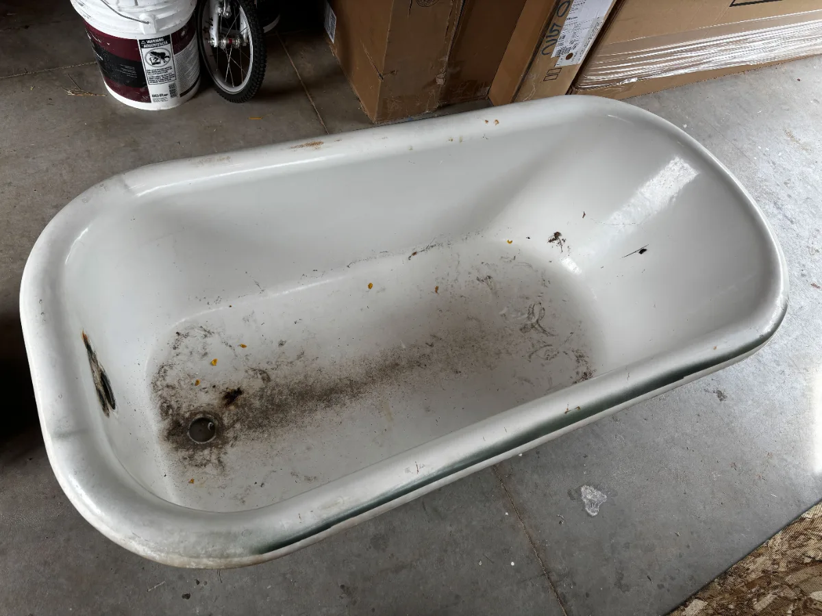 clawfoot tub refinishing denver before